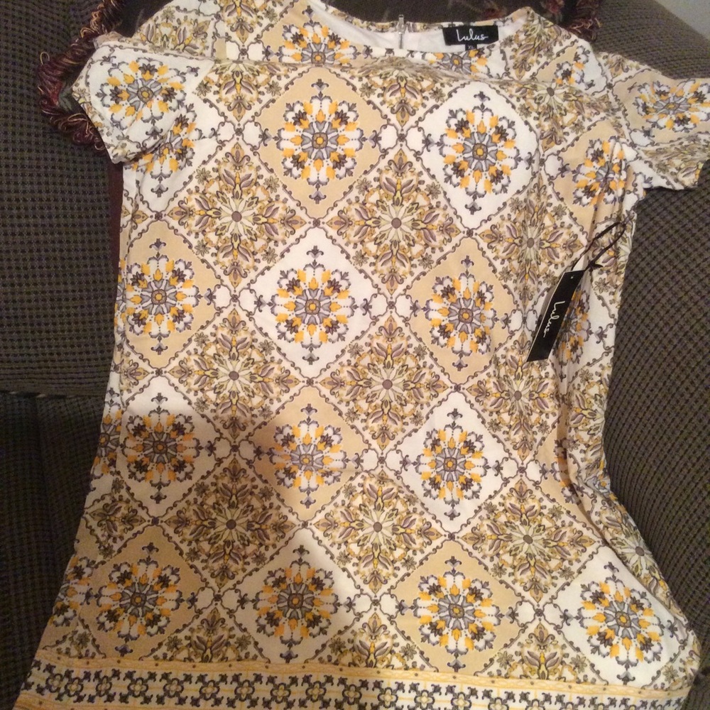 NWT Lulus xlarge SS dress